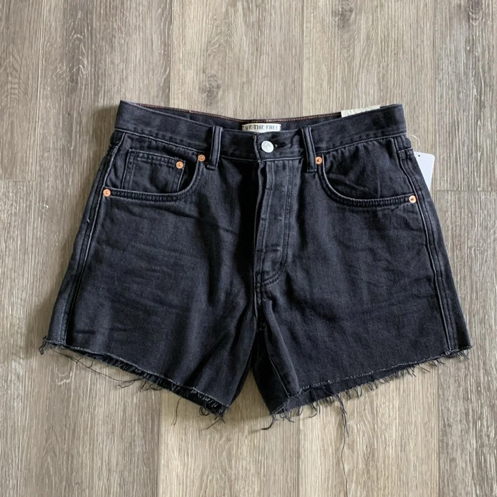 FREE PEOPLE Ivy Mid Rise Denim Shorts Faded Black Room Rocker - Picture 4 of 8